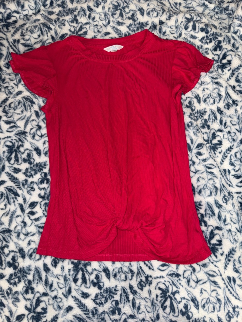Time and Tru Red Knot-Front Short Sleeve Tee